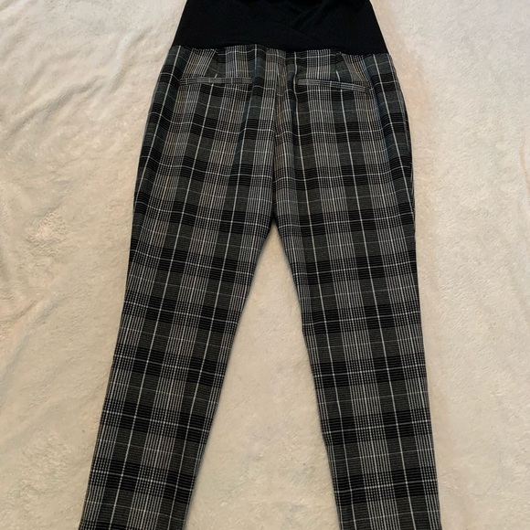 Isabel Maternity by Ingrid & Isabel Plaid Pants Size 2 - Picture 17 of 17